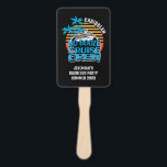 Bachelor NO DRANK CRUISE CREW Stag Party Handwaaier<br><div class="desc">Bachelor NO BOOZE CRUISE CREW Stag Party Hand Fan met TEKST, speciaal ontworpen voor vrijgezelle sobere cruises, Christelijke reisfeesten of het heroveren van alcoholisten vieren op een cruise. Het ontwerp show een cruiseschip met gewaagde typografie, palmbomen en zonsondergang in BLAUW. U kunt deze Stag Party Hand Fan PERSONALISEREN door de...</div>
