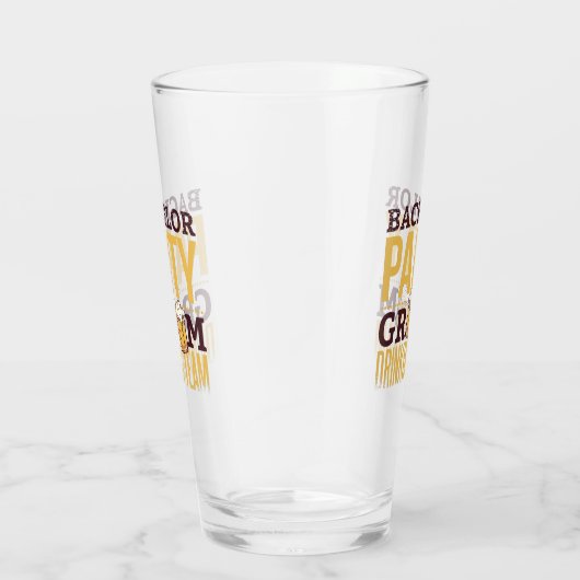 Bachelor Party Groom Drink Team Funny Wedding Glas (Rechts)