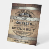 Bachelor Party Rustic Reclamebord Met Voetstuk (Voorkant)