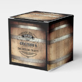 Bachelor Party Rustic Whiskey Barrel Bedankdoosjes (Voorkant Zijde)