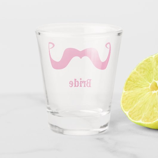 Bachelorette feest / trouwen roze krullende snor shot glas (Achterkant)