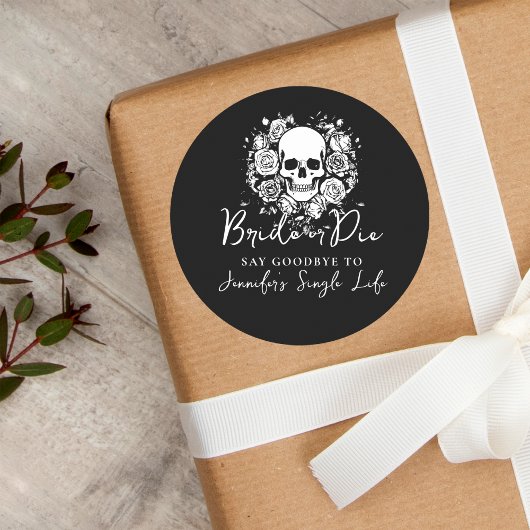 Bachelorette Party Bride or Die Skull Floral Ronde Sticker