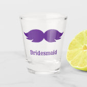 Bachelorette party/bruiloft paarse bushy mustache shot glas (Voorkant)