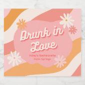Bachelorette Party Drink in Love Retro Pink Likeurfles Etiket (Enkel label)