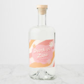 Bachelorette Party Drink in Love Retro Pink Likeurfles Etiket (Voorkant)