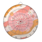 Bachelorette Party Game Retro Roze Drink in liefde Dartbord (Voorkant)