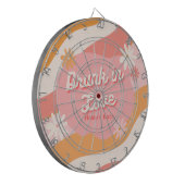 Bachelorette Party Game Retro Roze Drink in liefde Dartbord (Voorkant Links)