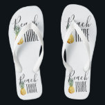 Bachelorette Party Tropical Beach Tribe Trip Teenslippers<br><div class="desc">Dit ontwerp werd gecreeerd door digitale kunst. Het kan worden gepersonaliseerd door de aanpassingsknoop te klikken en de kleur te veranderen, een naam, initialen of uw favoriete woorden toe te voegen. Neem contact met me op colorflowcreations@gmail.com als je dit ontwerp op een ander product wilt gebruiken. Koop mijn oorspronkelijke abstracte...</div>