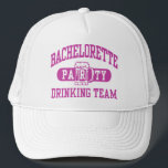 Bachelorette Party Trucker Pet<br><div class="desc">Bachelorette Party Drink Team t-shirts en geschenken</div>