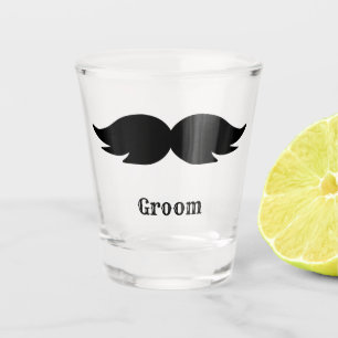 Bachelorfeest / trouw zwarte borstelige snor shot glas