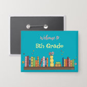 Back-to-School boeken op plank Blauwgroen Pin Butt Button (Voorkant / Achterkant)