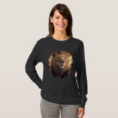 Backprint Majestic lion in the African savanna T-shirt (Voorkant volledig)