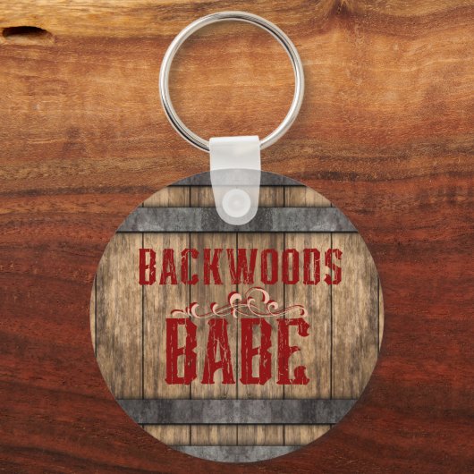 Backwoods Babe Whiskey Keg Sleutelhanger (Achterkant)