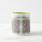 Backyard Flower Garden Painting Uw foto toevoegen Tweekleurige Koffiemok (Center)