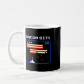 Bacon 8-bits videogame speler Retro Nerd Geek Koffiemok (Links)