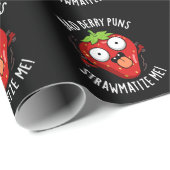 Bad Berry Puns Straw-matize Me Fruit Pun Dark BG Cadeaupapier (Rol Hoek)