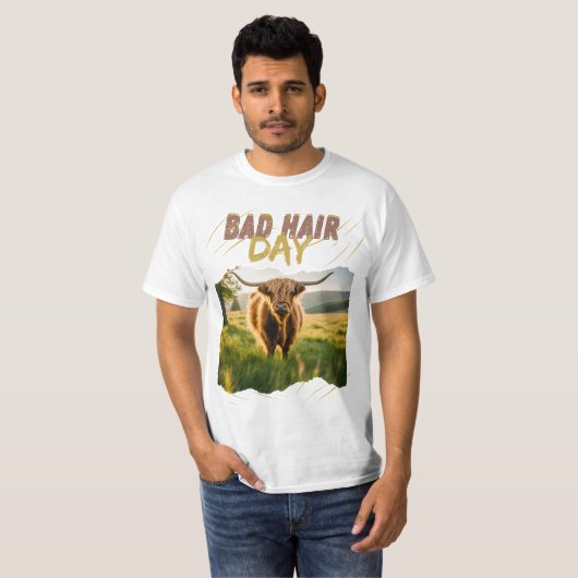 Bad Hair Day-Hochlandrind mit wilder Frisur T-shirt (Voorkant volledig)