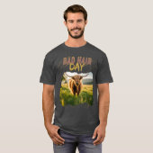 Bad Hair Day-Hochlandrind mit wilder Frisur T-shirt (Voorkant volledig)