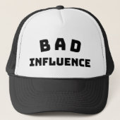 Bad Influence Black Typography Trucker Hat Pet (Voorkant)