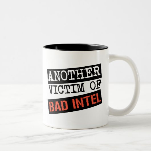 BAD INTEL Mok (Rechts)