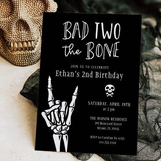 Bad Two The Bone 2e Verjaardagsfeestuitnodiging Kaart