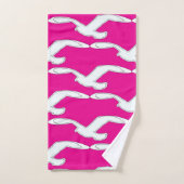 Badaccessoire met vogel in vlucht Hot Pink       Bad Handdoek (Handdoek)