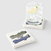 Baddie met een Budget Stone Onderzetter (Zijkant)