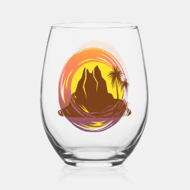 Badge met tropische vulkaan landschap en palmbomen wijnglas zonder voet