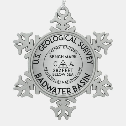 Badwater Basin Death Valley Bench Mark USGS Tin Sneeuwvlok Ornament (Voorkant)