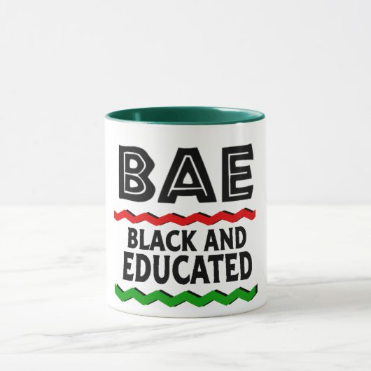 BAE Black en Opgeleide Mok (Midden)