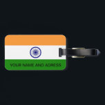 Bagagelabel met Indiase vlag<br><div class="desc">Identificeer uw bagage eenvoudig met ons onderscheidende bagagelabel met de vlag van India! Dit bagagelabel, dat met veel aandacht voor detail is vervaardigd, toont trots de levendige Indiase vlag. De vlag heeft drie horizontale strepen van saffraan (boven), wit (midden) en groen (onder) met een marineblauwe Ashoka Chakra (wiel) in het...</div>