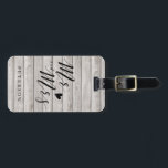 Bagagelabel van gepersonaliseerd hout<br><div class="desc">Een schattig bagagelabel maakt het makkelijker om je tas te vinden! Dit is speciaal ontworpen voor newlyweds huwelijksreis,  verjaardagen en meer.</div>