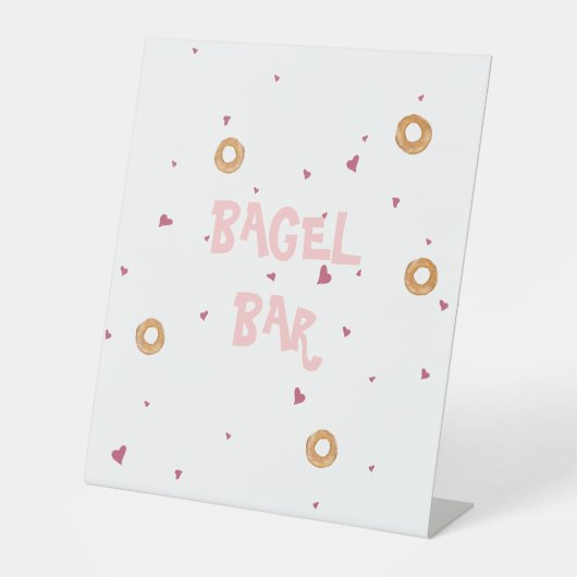 "BAGEL BAR" | Schattigee witte harten & Bagels Reclamebord Met Voetstuk (Voorkant)
