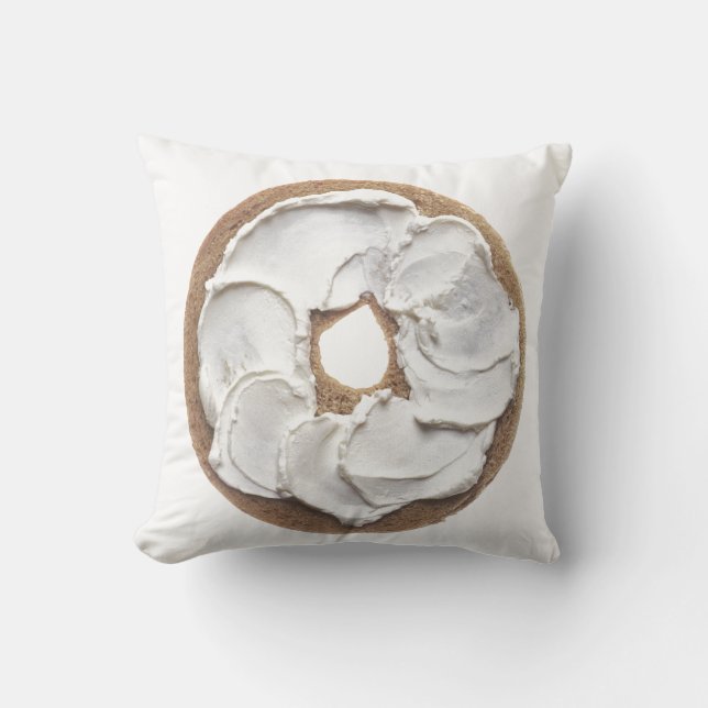 Bagel met Cream Cheese Kussen (Voorkant)