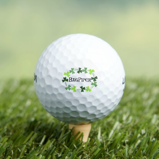 Bagpiper Shamrock Oval Golfballen (Insitu Shirt)