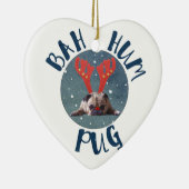 Bah Hum Pug Collectie voor kerstmis Keramisch Ornament (Rechts)