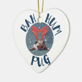 Bah Hum Pug Collectie voor kerstmis Keramisch Ornament (Links)