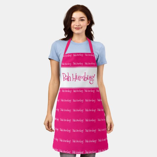 Bah humbug roze kerstman schort (Gedragen)