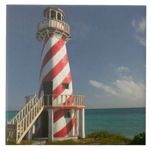 BAHAMAS, Grand Bahama Island, oostkant: stad Tegeltje
