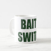 “Bait and Switch” met een binaire code-overlay. Koffiemok (Voorkant links)