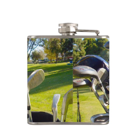 Bak met golfbrekers, met vinylwatersnipkolf heupfles (Achterkant)