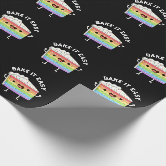 Bake it Easy Funny Cake Pun Dark BG Cadeaupapier (Hoek)