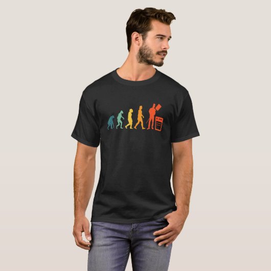 Baker Evolution Retro Baking  T-shirt (Voorkant volledig)