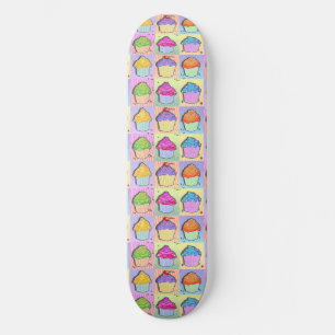 Baker's Dozen van Cupcakes Skateboard