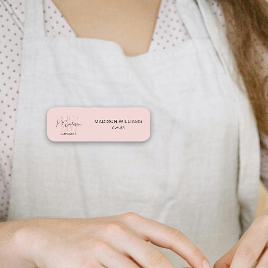 Bakery met monogramlogo roze naamplaatje