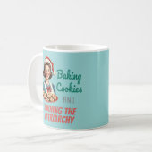 Baking Cookies and Burning the Patriarchy Koffiemok (Voorkant links)