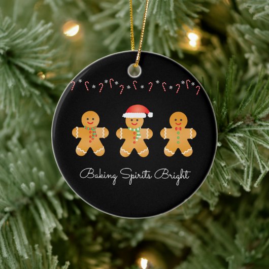 Baking Spirits Bright Gingerbrood Mannen Keramisch Ornament (Boom)