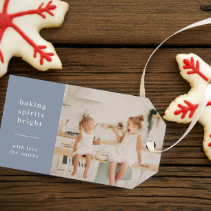 Baking Spirits Bright   Kinder foto van Blue Grey  Cadeaulabel