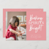 Baking Spirits Heldere Roze Kerstfoto Feestdagenkaart (Voorkant / Achterkant)