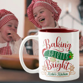Baking-spirits voor heldere, aangepaste kerstmis tweekleurige koffiemok